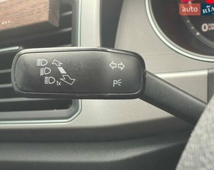 Черный Фольксваген Atlas, объемом двигателя 2 л и пробегом 161 тыс. км за 20800 $, фото 39 на Automoto.ua