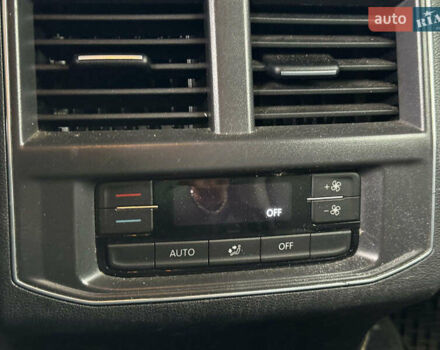 Фольксваген Atlas 2018 в Харькове на Automoto.ua Черный Фольксваген Atlas, объемом двигателя 3.6 л и пробегом 84 тыс. км за 20440 $, фото 24 на Automoto.ua