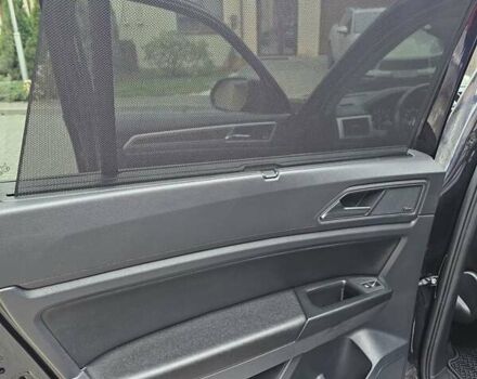 Черный Фольксваген Atlas, объемом двигателя 3.6 л и пробегом 90 тыс. км за 25500 $, фото 16 на Automoto.ua