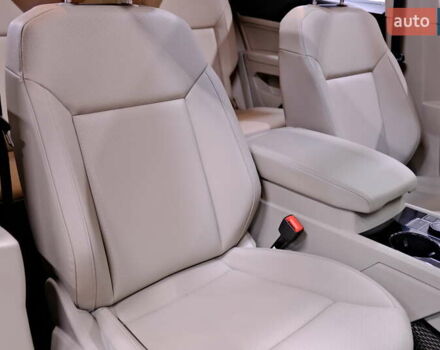 Черный Фольксваген Atlas, объемом двигателя 3.6 л и пробегом 96 тыс. км за 19900 $, фото 46 на Automoto.ua