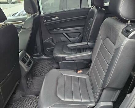 Черный Фольксваген Atlas, объемом двигателя 3.6 л и пробегом 90 тыс. км за 25500 $, фото 18 на Automoto.ua