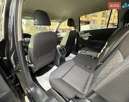 Чорний Фольксваген Atlas, об'ємом двигуна 2 л та пробігом 193 тис. км за 17950 $, фото 31 на Automoto.ua