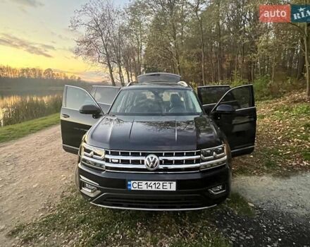 Черный Фольксваген Atlas, объемом двигателя 3.6 л и пробегом 159 тыс. км за 24000 $, фото 9 на Automoto.ua