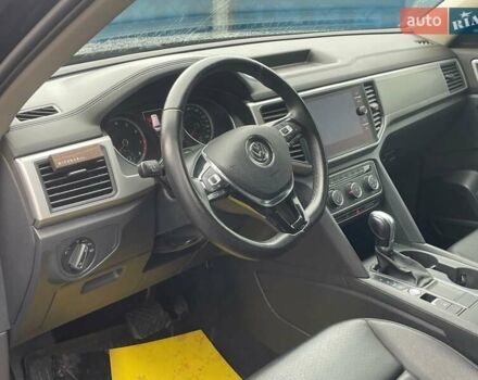 Черный Фольксваген Atlas, объемом двигателя 2 л и пробегом 161 тыс. км за 20800 $, фото 25 на Automoto.ua