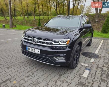 Черный Фольксваген Atlas, объемом двигателя 3.6 л и пробегом 90 тыс. км за 25500 $, фото 2 на Automoto.ua