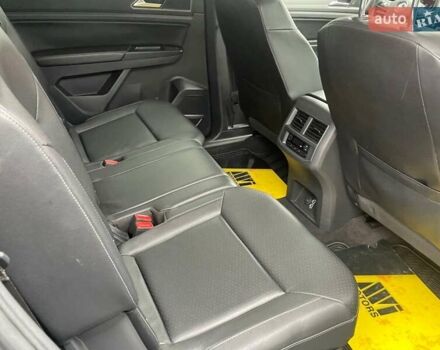 Черный Фольксваген Atlas, объемом двигателя 2 л и пробегом 161 тыс. км за 20800 $, фото 11 на Automoto.ua