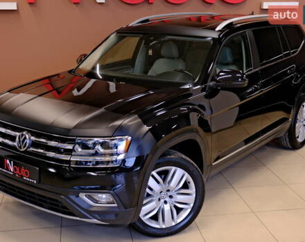 Черный Фольксваген Atlas, объемом двигателя 3.6 л и пробегом 96 тыс. км за 19900 $, фото 9 на Automoto.ua