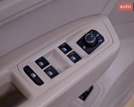 Черный Фольксваген Atlas, объемом двигателя 3.6 л и пробегом 96 тыс. км за 19900 $, фото 25 на Automoto.ua