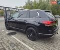 Черный Фольксваген Atlas, объемом двигателя 3.6 л и пробегом 90 тыс. км за 25500 $, фото 3 на Automoto.ua