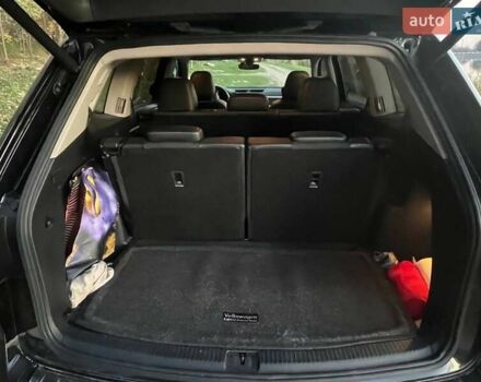 Черный Фольксваген Atlas, объемом двигателя 3.6 л и пробегом 159 тыс. км за 24000 $, фото 5 на Automoto.ua