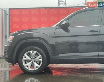 Черный Фольксваген Atlas, объемом двигателя 2 л и пробегом 161 тыс. км за 20800 $, фото 10 на Automoto.ua