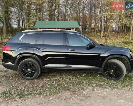 Черный Фольксваген Atlas, объемом двигателя 3.6 л и пробегом 159 тыс. км за 24000 $, фото 19 на Automoto.ua