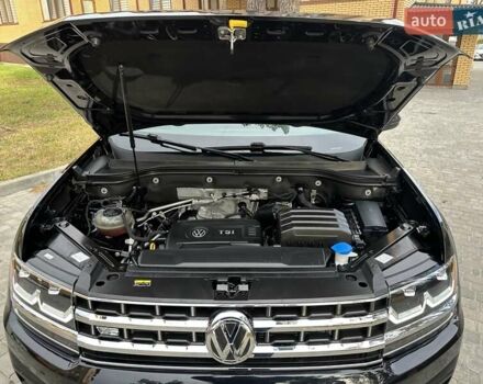 Чорний Фольксваген Atlas, об'ємом двигуна 2 л та пробігом 193 тис. км за 17950 $, фото 44 на Automoto.ua