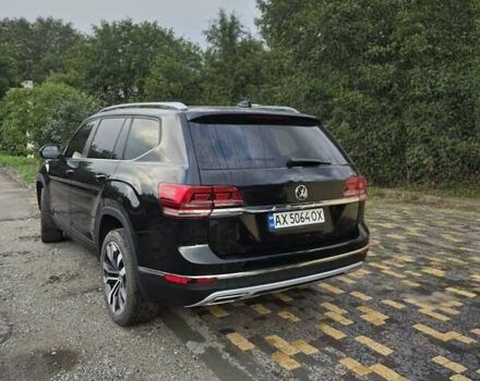 Черный Фольксваген Atlas, объемом двигателя 3.6 л и пробегом 58 тыс. км за 23900 $, фото 6 на Automoto.ua