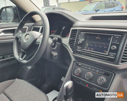 Черный Фольксваген Atlas, объемом двигателя 2 л и пробегом 235 тыс. км за 22300 $, фото 18 на Automoto.ua