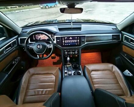 Фольксваген Atlas 2019 в Лозовой на Automoto.ua Черный Фольксваген Atlas, объемом двигателя 3.6 л и пробегом 113 тыс. км за 24000 $, фото 21 на Automoto.ua