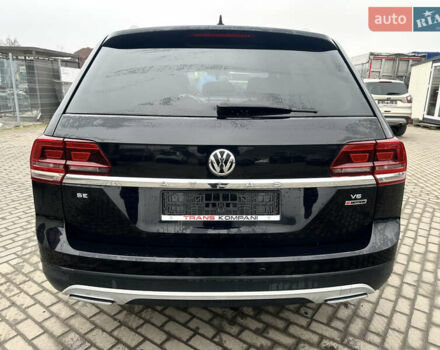 Чорний Фольксваген Atlas, об'ємом двигуна 3.6 л та пробігом 176 тис. км за 17999 $, фото 5 на Automoto.ua