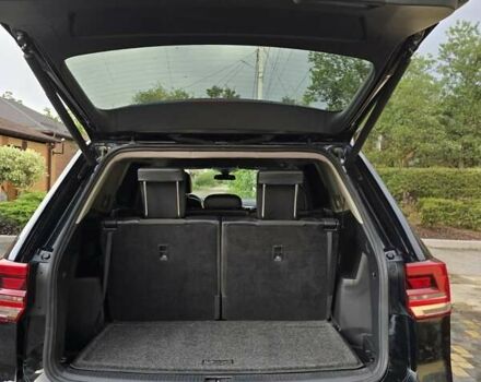 Черный Фольксваген Atlas, объемом двигателя 3.6 л и пробегом 58 тыс. км за 23900 $, фото 11 на Automoto.ua