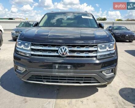 Черный Фольксваген Atlas, объемом двигателя 3.6 л и пробегом 130 тыс. км за 5000 $, фото 4 на Automoto.ua