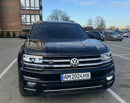 Черный Фольксваген Atlas, объемом двигателя 3.6 л и пробегом 122 тыс. км за 25000 $, фото 11 на Automoto.ua