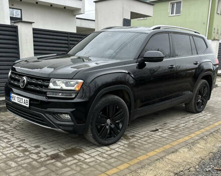 Чорний Фольксваген Atlas, об'ємом двигуна 3.6 л та пробігом 116 тис. км за 23900 $, фото 3 на Automoto.ua