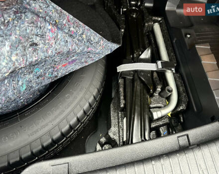 Чорний Фольксваген Atlas, об'ємом двигуна 3.6 л та пробігом 176 тис. км за 17999 $, фото 19 на Automoto.ua