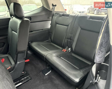 Чорний Фольксваген Atlas, об'ємом двигуна 3.6 л та пробігом 176 тис. км за 17999 $, фото 20 на Automoto.ua