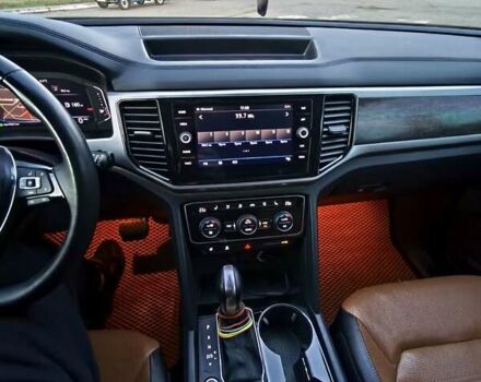 Фольксваген Atlas 2019 в Лозовой на Automoto.ua Черный Фольксваген Atlas, объемом двигателя 3.6 л и пробегом 113 тыс. км за 24000 $, фото 14 на Automoto.ua