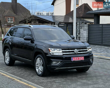 Черный Фольксваген Atlas, объемом двигателя 3.6 л и пробегом 220 тыс. км за 22700 $, фото 2 на Automoto.ua