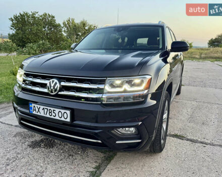 Чорний Фольксваген Atlas, об'ємом двигуна 3.6 л та пробігом 87 тис. км за 27500 $, фото 3 на Automoto.ua