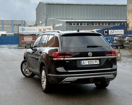 Черный Фольксваген Atlas, объемом двигателя 3.6 л и пробегом 80 тыс. км за 19900 $, фото 4 на Automoto.ua