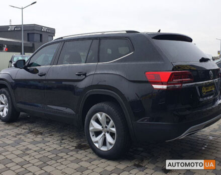 Черный Фольксваген Atlas, объемом двигателя 2 л и пробегом 235 тыс. км за 22300 $, фото 4 на Automoto.ua