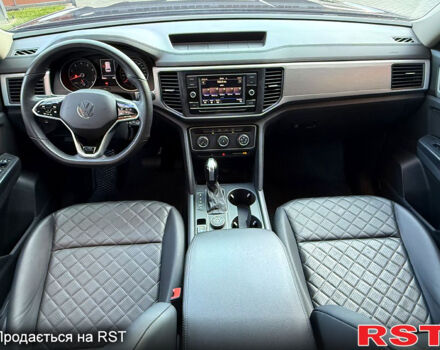 Черный Фольксваген Atlas, объемом двигателя 3.6 л и пробегом 68 тыс. км за 20800 $, фото 10 на Automoto.ua