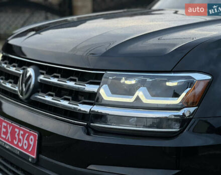 Черный Фольксваген Atlas, объемом двигателя 3.6 л и пробегом 220 тыс. км за 22700 $, фото 13 на Automoto.ua