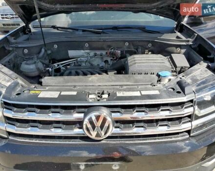 Черный Фольксваген Atlas, объемом двигателя 3.6 л и пробегом 130 тыс. км за 5000 $, фото 11 на Automoto.ua