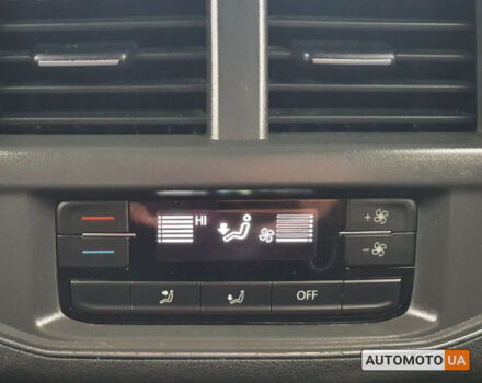 Черный Фольксваген Atlas, объемом двигателя 2 л и пробегом 235 тыс. км за 22300 $, фото 26 на Automoto.ua