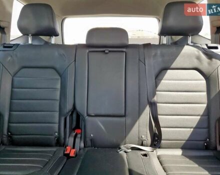 Черный Фольксваген Atlas, объемом двигателя 3.6 л и пробегом 130 тыс. км за 5000 $, фото 9 на Automoto.ua