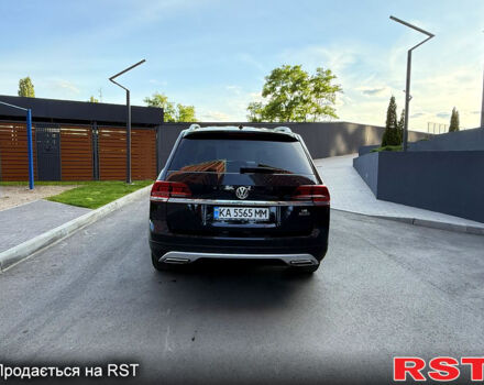 Черный Фольксваген Atlas, объемом двигателя 3.6 л и пробегом 68 тыс. км за 20800 $, фото 2 на Automoto.ua