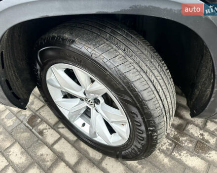 Чорний Фольксваген Atlas, об'ємом двигуна 3.6 л та пробігом 176 тис. км за 17999 $, фото 10 на Automoto.ua