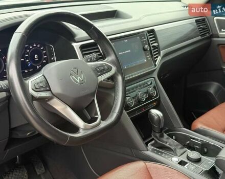 Чорний Фольксваген Atlas, об'ємом двигуна 3.6 л та пробігом 60 тис. км за 32500 $, фото 11 на Automoto.ua