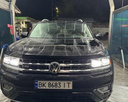 Черный Фольксваген Atlas, объемом двигателя 1.98 л и пробегом 138 тыс. км за 25500 $, фото 15 на Automoto.ua