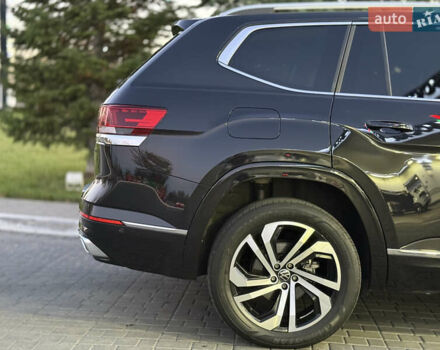 Чорний Фольксваген Atlas, об'ємом двигуна 3.6 л та пробігом 82 тис. км за 29000 $, фото 30 на Automoto.ua