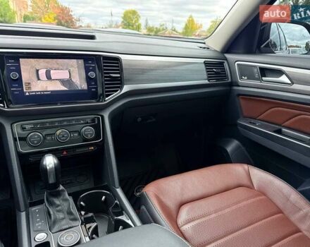 Чорний Фольксваген Atlas, об'ємом двигуна 3.6 л та пробігом 60 тис. км за 32500 $, фото 31 на Automoto.ua