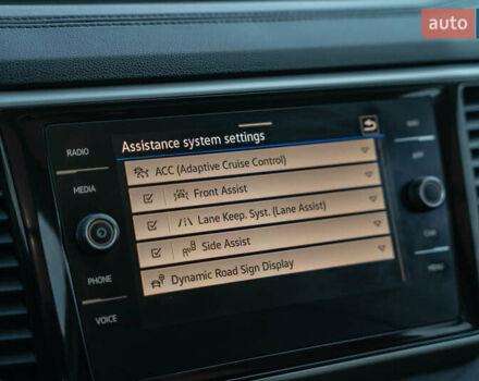 Черный Фольксваген Atlas, объемом двигателя 3.6 л и пробегом 111 тыс. км за 29800 $, фото 33 на Automoto.ua