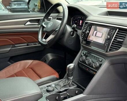 Чорний Фольксваген Atlas, об'ємом двигуна 3.6 л та пробігом 60 тис. км за 32500 $, фото 25 на Automoto.ua