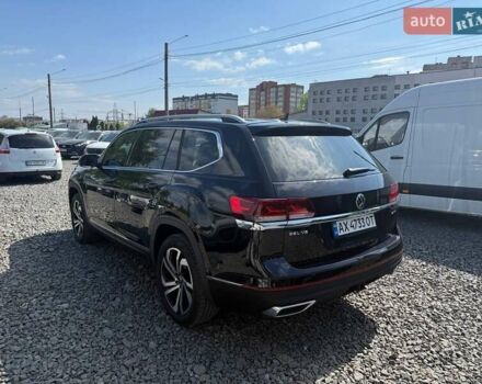Черный Фольксваген Atlas, объемом двигателя 3.6 л и пробегом 62 тыс. км за 34999 $, фото 3 на Automoto.ua