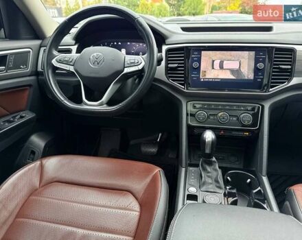 Чорний Фольксваген Atlas, об'ємом двигуна 3.6 л та пробігом 60 тис. км за 32500 $, фото 27 на Automoto.ua