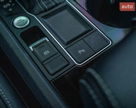 Черный Фольксваген Atlas, объемом двигателя 3.6 л и пробегом 111 тыс. км за 29800 $, фото 36 на Automoto.ua