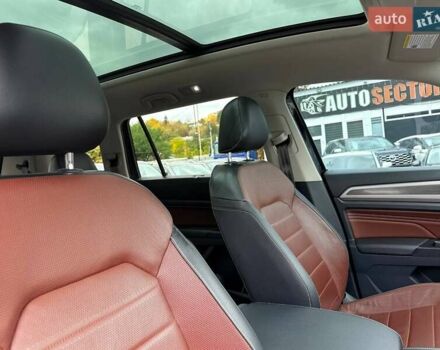 Чорний Фольксваген Atlas, об'ємом двигуна 3.6 л та пробігом 60 тис. км за 32500 $, фото 24 на Automoto.ua