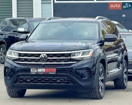 Чорний Фольксваген Atlas, об'ємом двигуна 3.6 л та пробігом 60 тис. км за 32500 $, фото 2 на Automoto.ua
